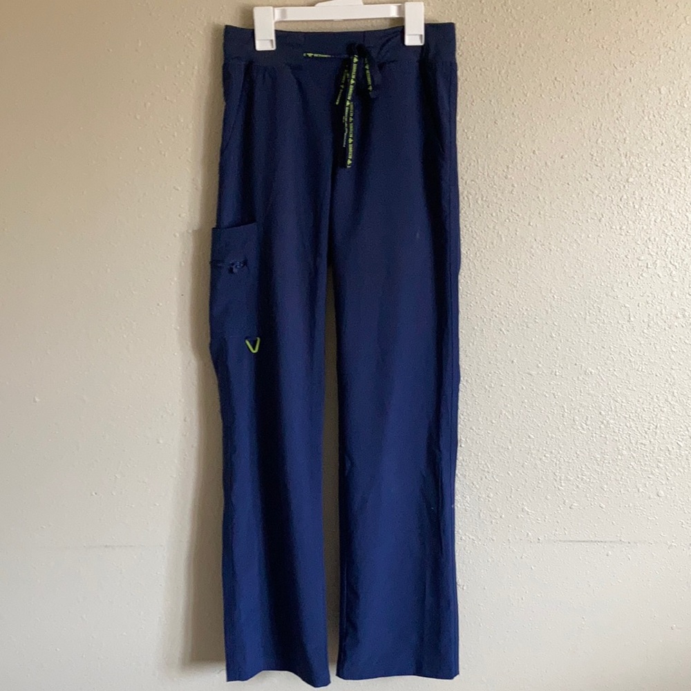 Women’s XS scrub pants by Med Couture